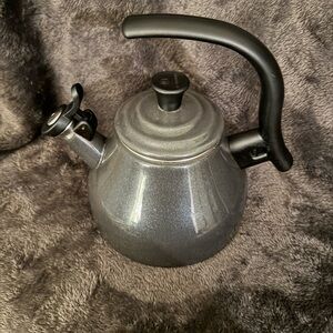 Elegant Black and Gray Kettle